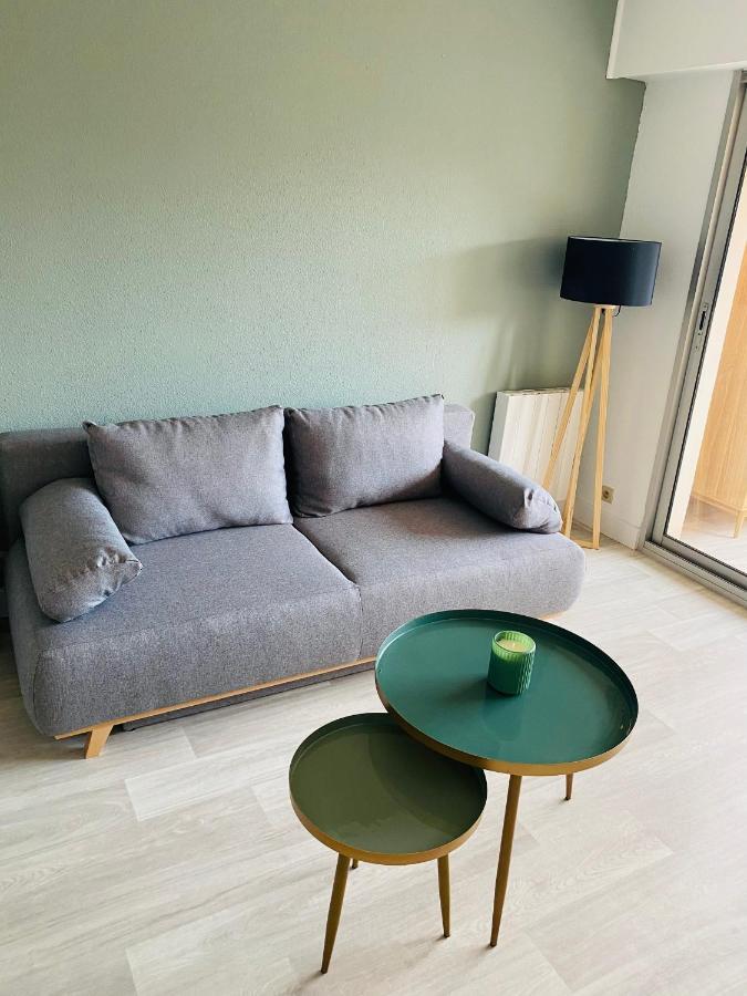 Апартаменты Studio Frejus Plage Экстерьер фото